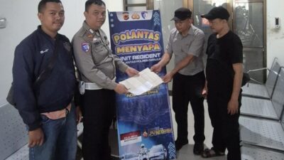Satlantas Polres Cianjur Gelar Polantas Menyapa di Samsat, Edukasi Wajib Pajak dan Tertib Lalu Lintas