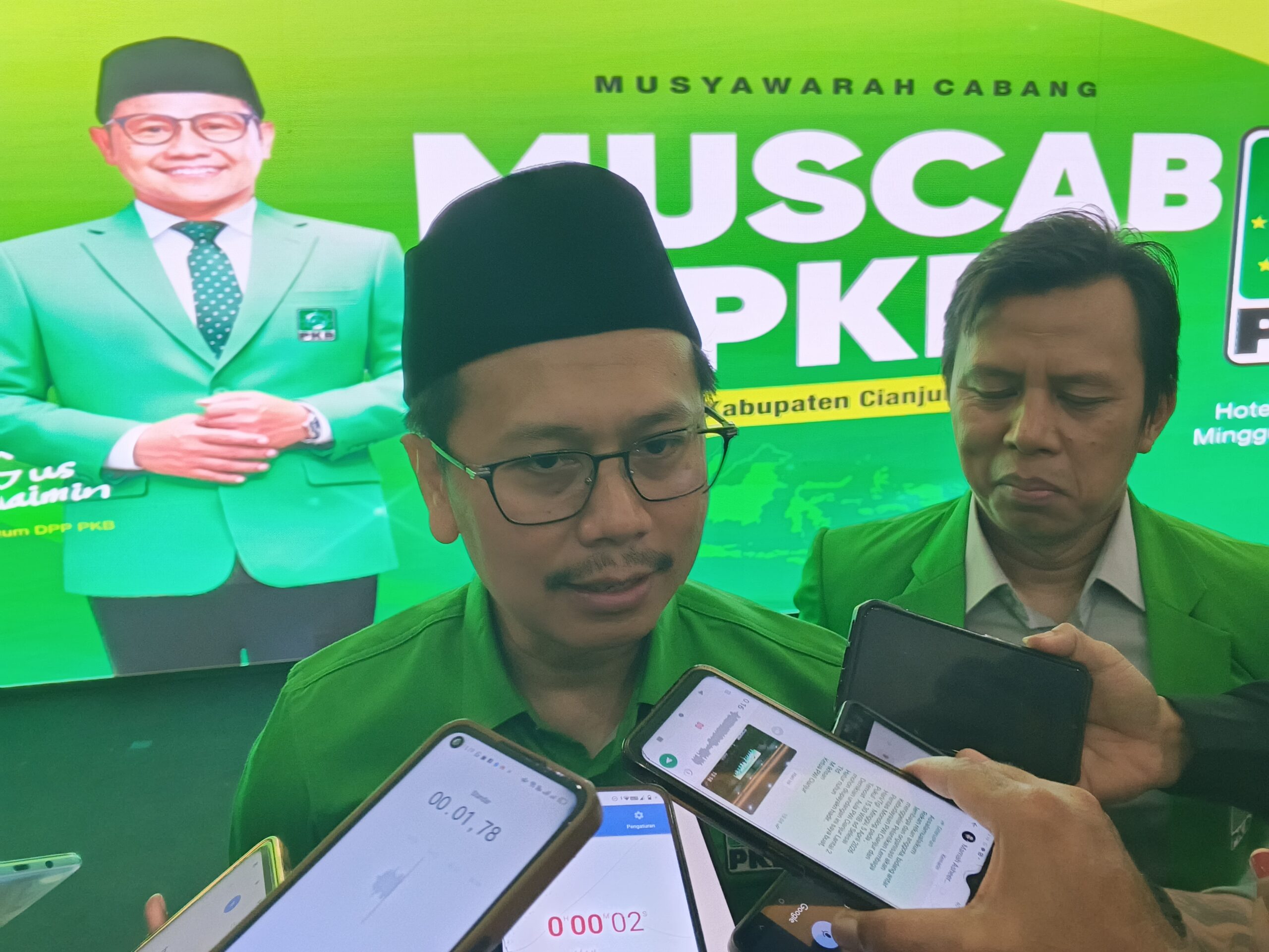 Wakil Ketua DPRD Kabupaten Cianjur, Lepi Ali Firmansyah, bereaksi keras terhadap kasus kekerasan anak di bawah umur (Foto:Restu/Inicianjur.com)