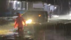 Banjir Mengganas, Jalur Utama Cianjur Selatan Lumpuh Total, Warga Panik dan Terjebak