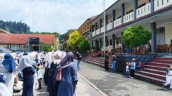 588 Siswa SMKN 1 Cipanas Resmi Dilepas, Kepala Sekolah Tekankan Karakter dan Profesionalisme