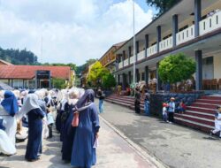 588 Siswa SMKN 1 Cipanas Resmi Dilepas, Kepala Sekolah Tekankan Karakter dan Profesionalisme