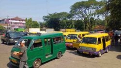 Angkot Ramai-Ramai Check Up,Dishub Sampai Kewalahan Layani Antrean