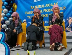 Akhirussannah Penuh Haru, Yayasan Intihajul Juhuudi Nyalindung Cianjur Lepas Siswa dengan Doa dan Air Mata Bahagia