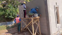 Hari Ke-14 TMMD Ke-129, Rumah Gilang Gumilar Kian Layak Huni Berkat Sentuhan Teliti Prajurit TNI