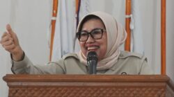 Hj. Endang S, Thohari Soroti Distribusi Pupuk, Jangan Sampai Petani Dipersulit